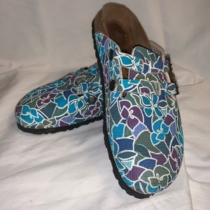 Birkenstock “Birky” clog unisex L6- M-4